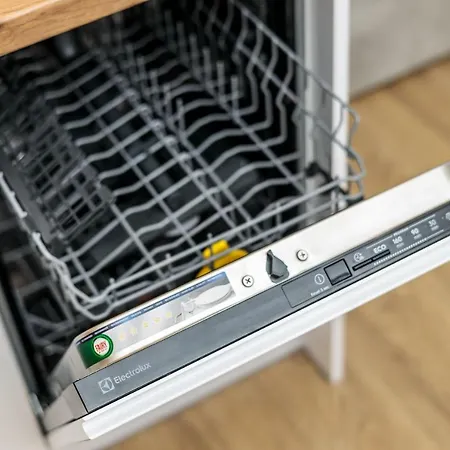 Forest Bay Z Basenem Krytym Calorocznym-pobierowo Baltic Apartments- Sannel For Rent