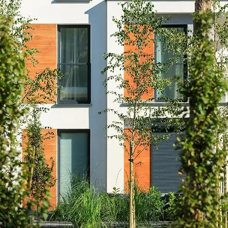 Forest Bay Z Basenem Krytym Calorocznym-pobierowo Baltic Apartments- Sannel For Rent