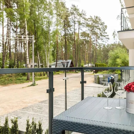 Forest Bay Z Basenem Krytym Calorocznym-pobierowo Baltic Apartments- Sannel For Rent *